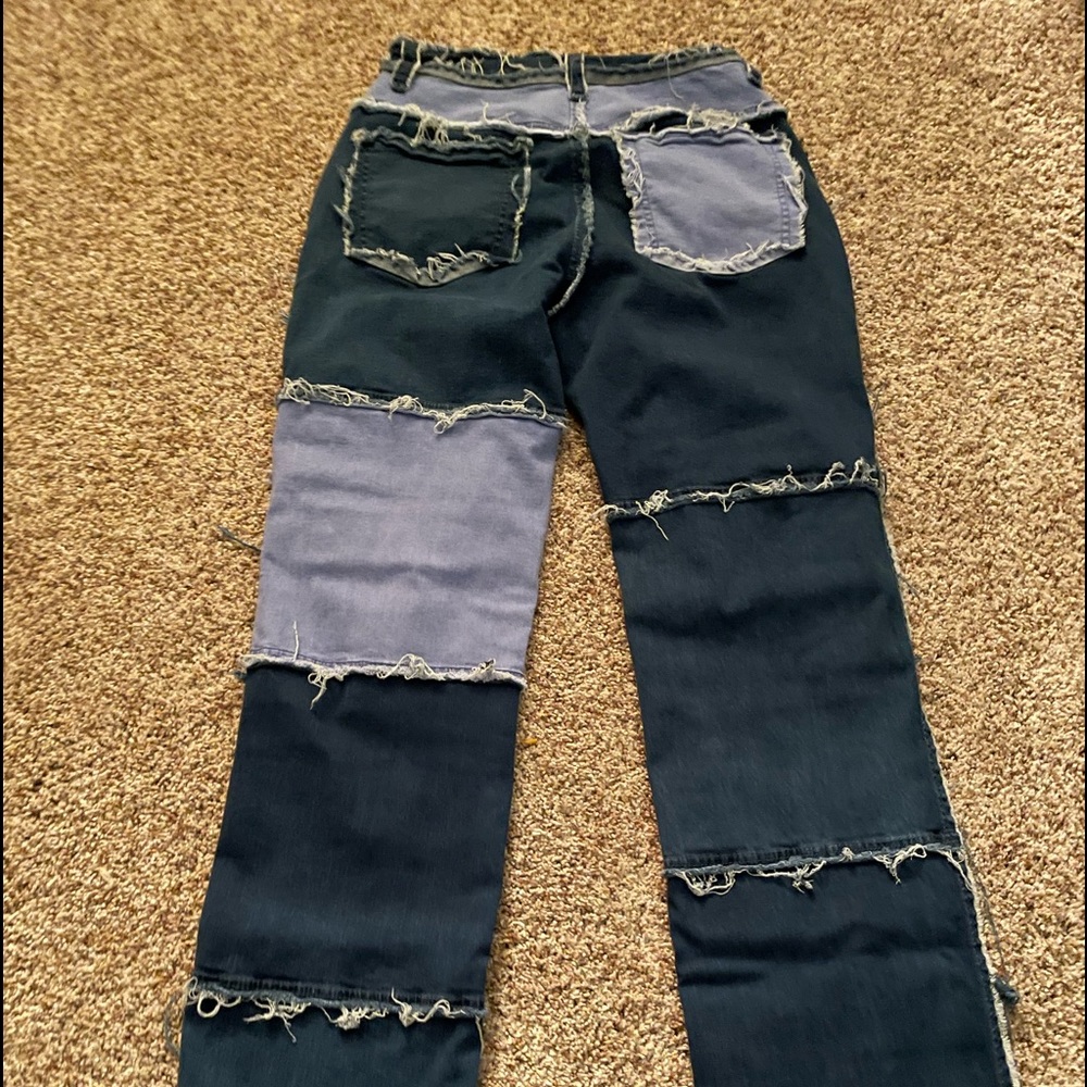 Amazon patterned jeans - Picture 3 of 3